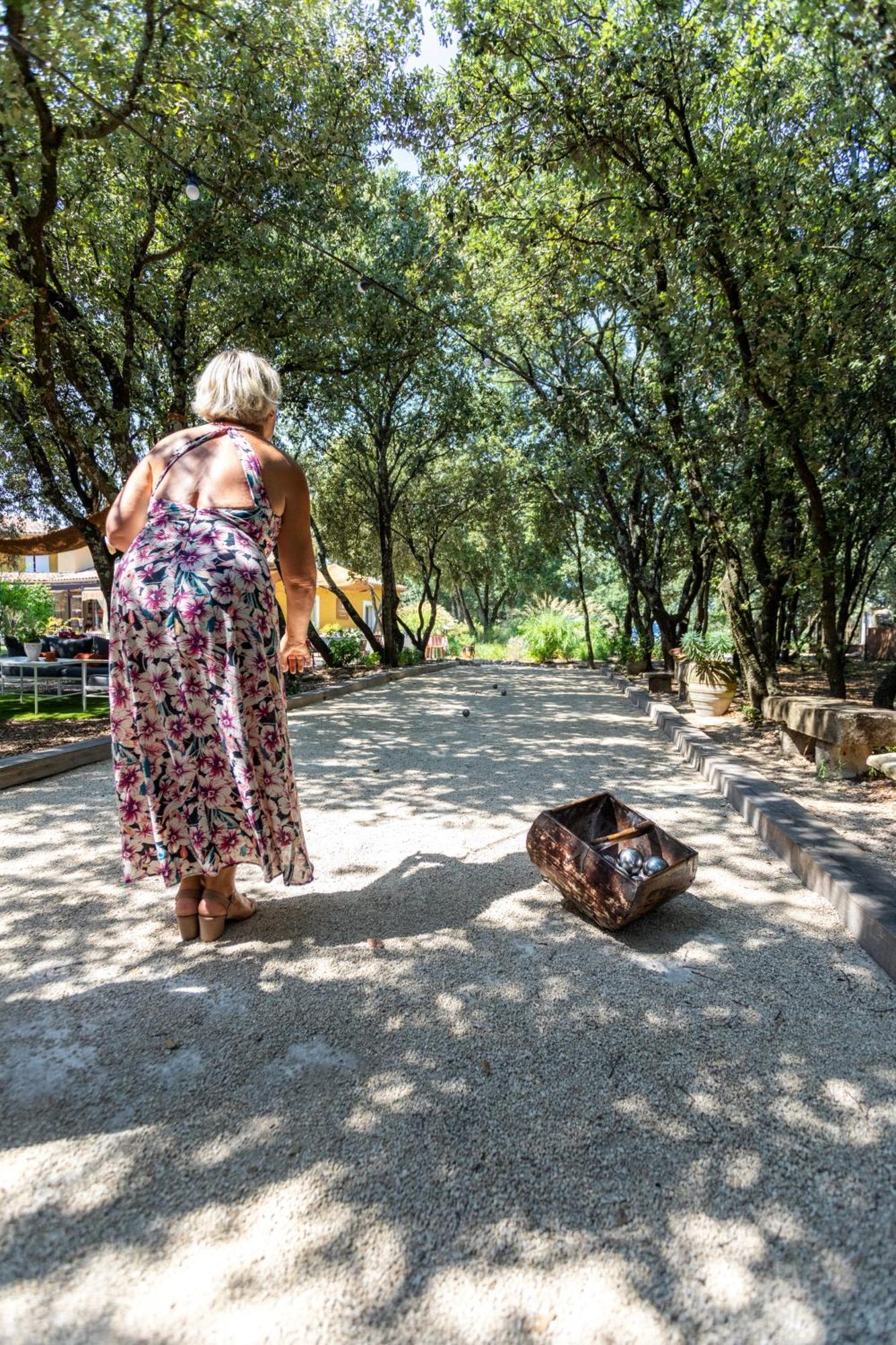 Logis La Bastide De Grignan Hotel & Restaurant "La Chenaie" 외부 사진